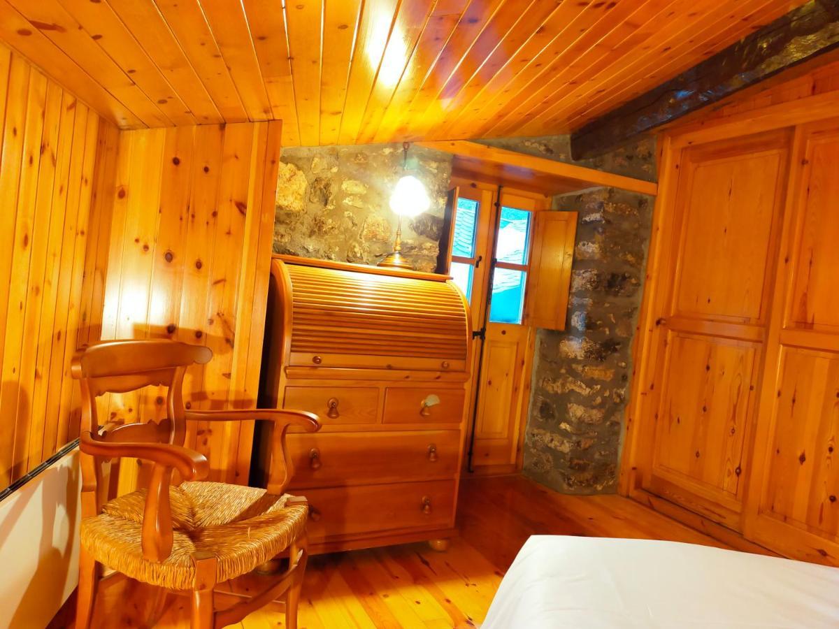 Вілла Cal Ferrer Habitatge Rural Cava Екстер'єр фото