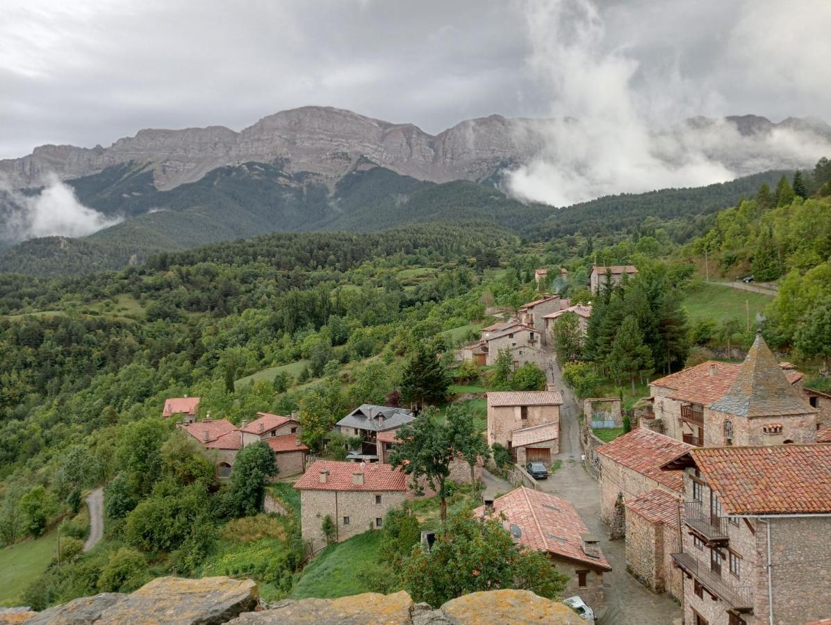 Вілла Cal Ferrer Habitatge Rural Cava Екстер'єр фото
