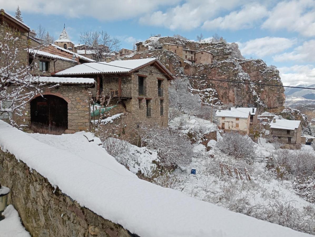 Вілла Cal Ferrer Habitatge Rural Cava Екстер'єр фото