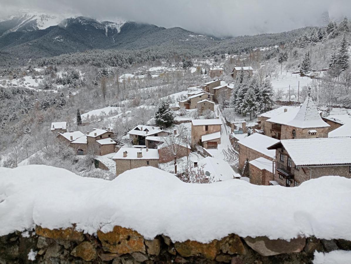 Вілла Cal Ferrer Habitatge Rural Cava Екстер'єр фото